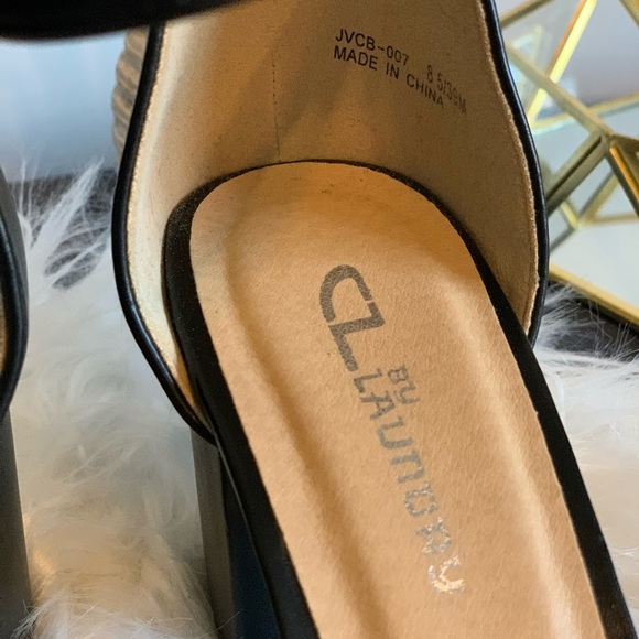 CL By LAUNDRY “CHINESE LAUNDRY” - Picture 2 of 5